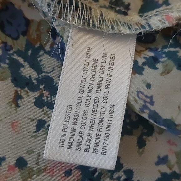 Sheer blouse - Picture 6 of 7